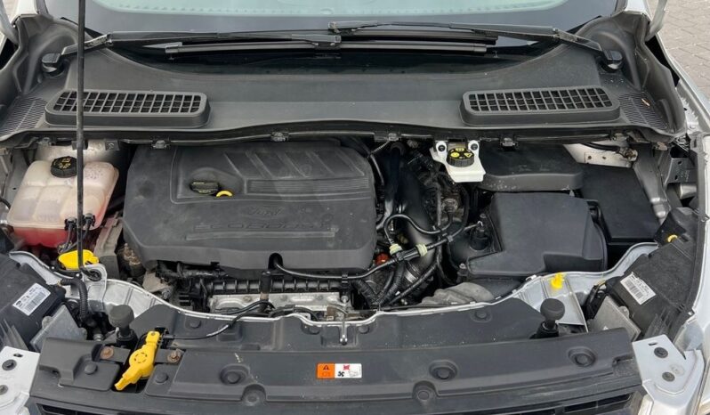 FORD   Kuga     150 KM    Manualna    FWD (przód)    Szary full