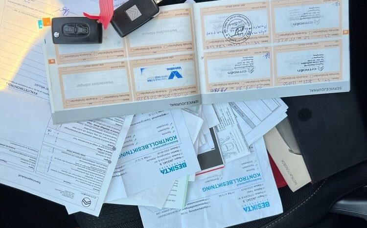 CITROEN   C4 Aircross     115 KM    Manualna    4×4 (doł. ręcznie)    Brązowy full