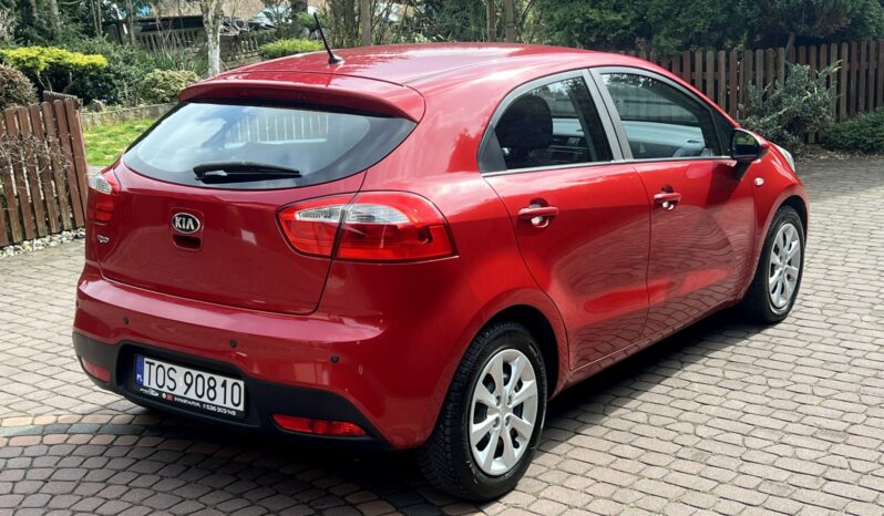 KIA Rio  | FWD (przód) | Manualna | 85 KM | Czerwony full