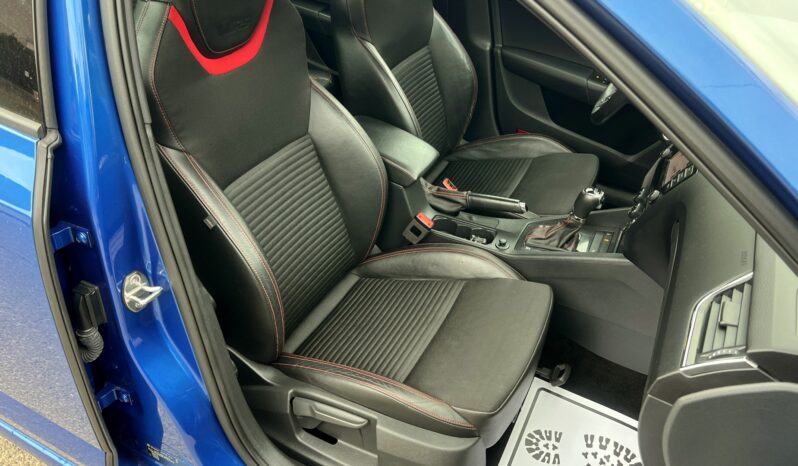 SKODA Octavia RS | FWD (przód) | automatyczna_dwusprzeglowa | 184 KM | Niebieski full
