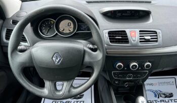 RENAULT Megane  | FWD (przód) | Manualna | 100 KM | Biały full