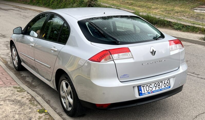 RENAULT Laguna  | FWD (przód) | Manualna | 110 KM | Srebrny full