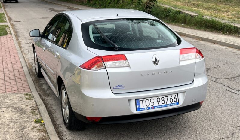 RENAULT Laguna  | FWD (przód) | Manualna | 110 KM | Srebrny full