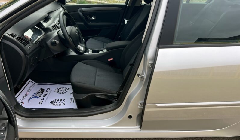 RENAULT Laguna  | FWD (przód) | Manualna | 110 KM | Srebrny full