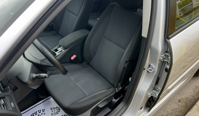 RENAULT Laguna  | FWD (przód) | Manualna | 110 KM | Srebrny full