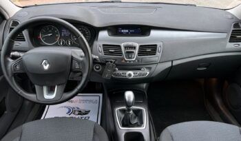 RENAULT Laguna  | FWD (przód) | Manualna | 110 KM | Srebrny full