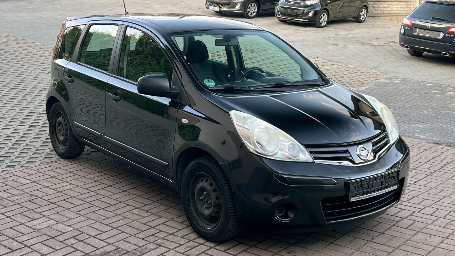 Nissan Note  | Fwd (Przód) | Manualna | 88 Km | Czarny