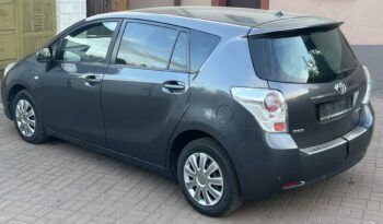 TOYOTA Verso | FWD (przód) | Manualna | 147 KM | Szary full