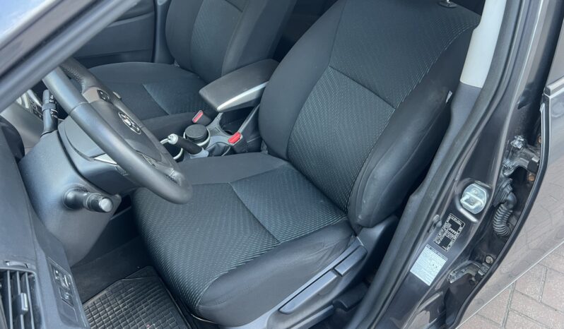 TOYOTA Verso | FWD (przód) | Manualna | 147 KM | Szary full