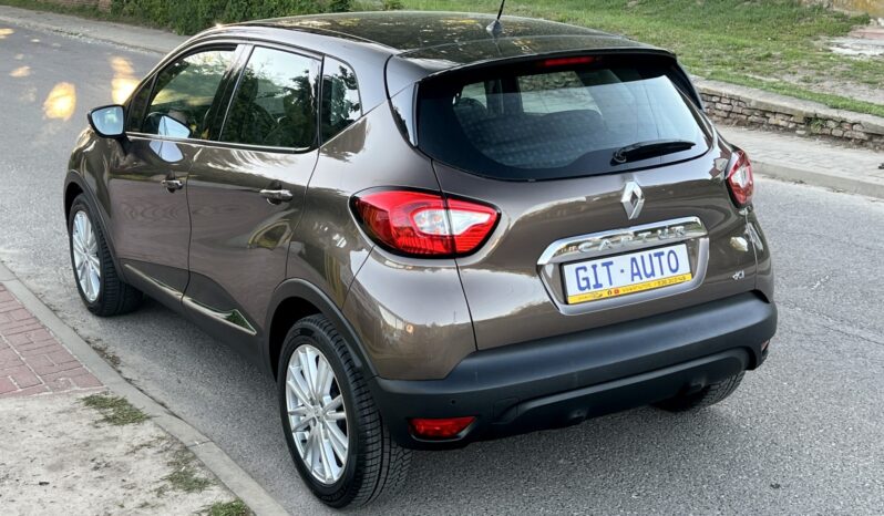 RENAULT Captur  | FWD (przód) | Manualna | 90 KM | Brązowy full