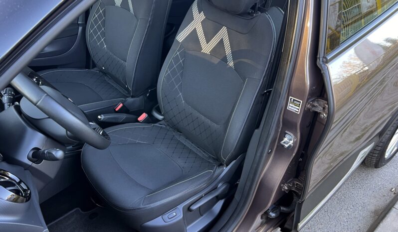 RENAULT Captur  | FWD (przód) | Manualna | 90 KM | Brązowy full