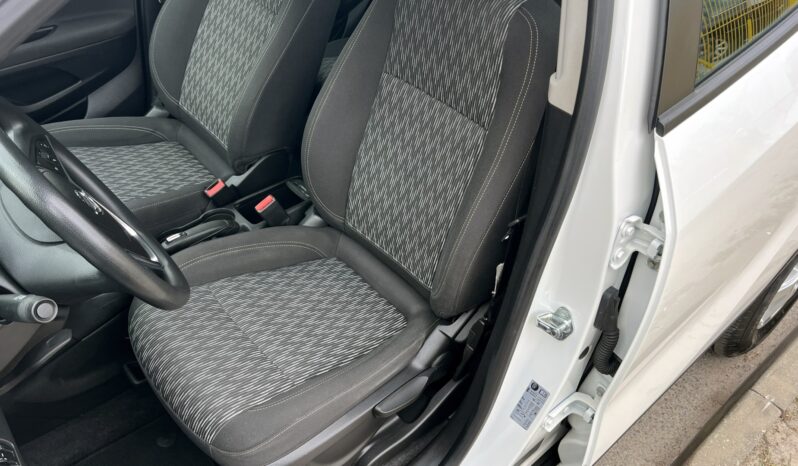 OPEL Mokka  | FWD (przód) | Manualna | 115 KM | Biały full