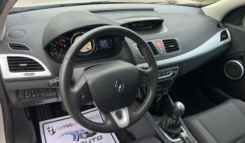 RENAULT Megane  | FWD (przód) | Manualna | 110 KM | Srebrny full