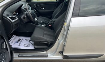 RENAULT Megane  | FWD (przód) | Manualna | 110 KM | Srebrny full