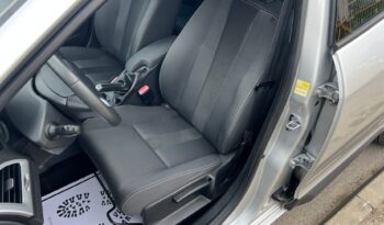 RENAULT Megane  | FWD (przód) | Manualna | 110 KM | Srebrny full