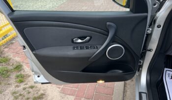 RENAULT Megane  | FWD (przód) | Manualna | 110 KM | Srebrny full