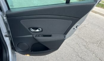 RENAULT Megane  | FWD (przód) | Manualna | 110 KM | Srebrny full