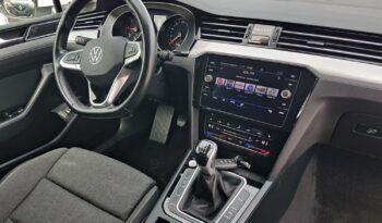 VOLKSWAGEN Passat  | FWD (przód) | Manualna | 150 KM | Biały full