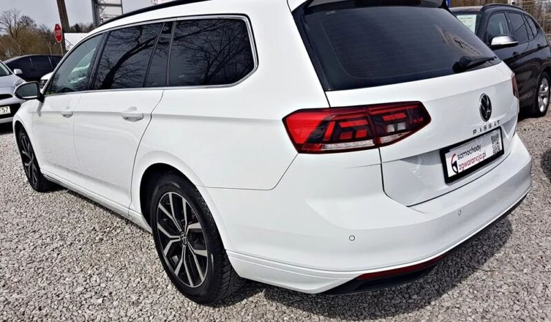 VOLKSWAGEN Passat  | FWD (przód) | Manualna | 150 KM | Biały full