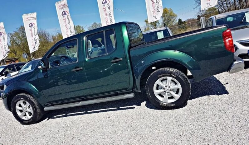 NISSAN Navara  | 4×4 (doł. ręcznie) | Manualna | 190 KM | Zielony full