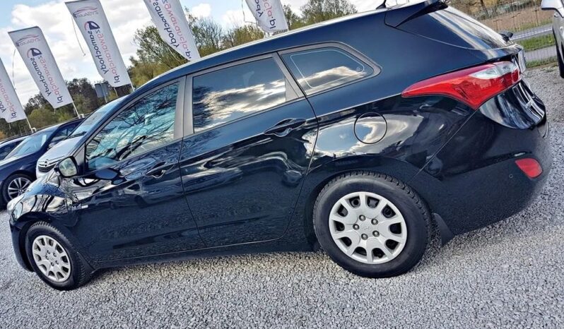 HYUNDAI I30  | FWD (przód) | Manualna | 135 KM | Czarny full