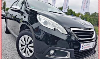 Peugeot 2008  | Fwd (Przód) | Manualna | 120 Km | Czarny