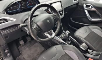 PEUGEOT 2008  | FWD (przód) | Manualna | 120 KM | Czarny full