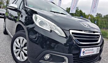 PEUGEOT 2008  | FWD (przód) | Manualna | 120 KM | Czarny full