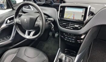 PEUGEOT 2008  | FWD (przód) | Manualna | 120 KM | Czarny full