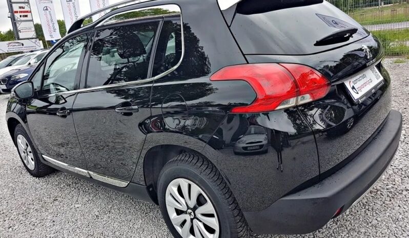 PEUGEOT 2008  | FWD (przód) | Manualna | 120 KM | Czarny full