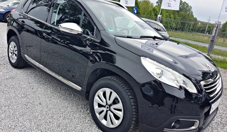 PEUGEOT 2008  | FWD (przód) | Manualna | 120 KM | Czarny full