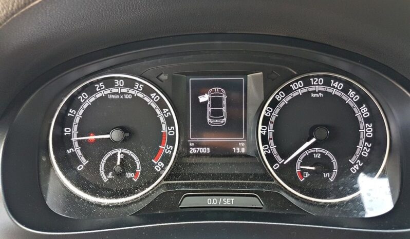 SKODA RAPID  | FWD (przód) | Manualna | 115 KM | Biały full
