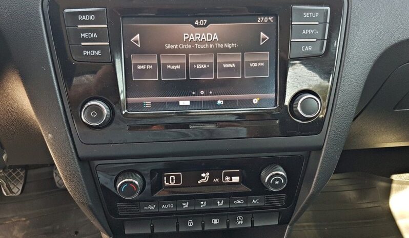 SKODA RAPID  | FWD (przód) | Manualna | 115 KM | Biały full