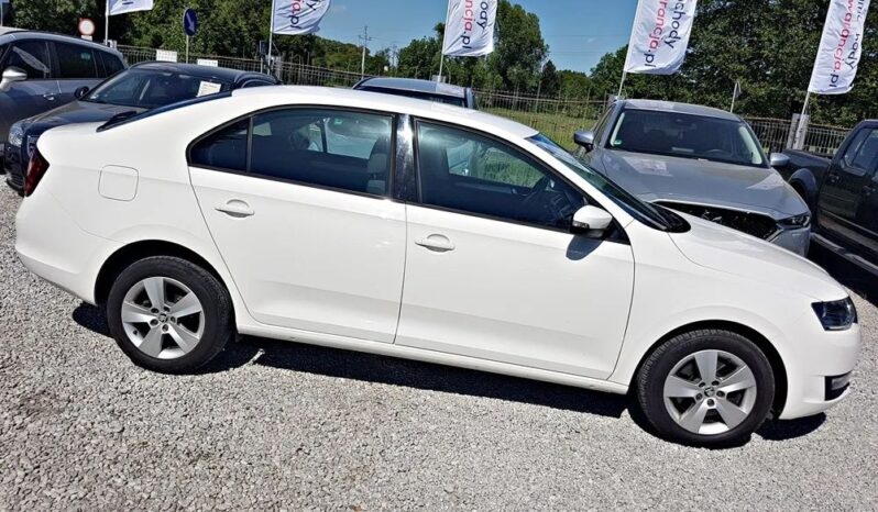SKODA RAPID  | FWD (przód) | Manualna | 115 KM | Biały full
