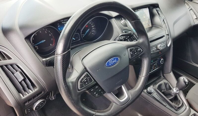 FORD Focus  | FWD (przód) | Manualna | 125 KM | Inny kolor full