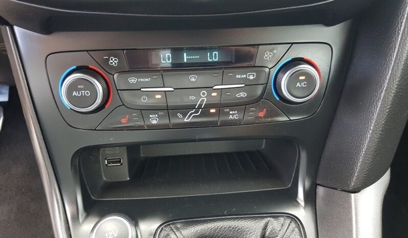 FORD Focus  | FWD (przód) | Manualna | 125 KM | Inny kolor full