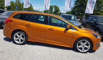FORD Focus  | FWD (przód) | Manualna | 125 KM | Inny kolor full