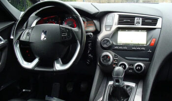 DS Automobiles   DS 5    149 KM    Automatyczna    FWD (przód)    Szary full