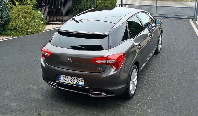 DS Automobiles   DS 5    149 KM    Automatyczna    FWD (przód)    Szary full
