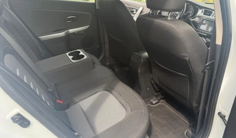 KIA Ceed  | FWD (przód) | Manualna | 90 KM | Biały full