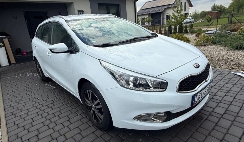KIA Ceed  | FWD (przód) | Manualna | 90 KM | Biały full