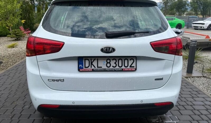 KIA Ceed  | FWD (przód) | Manualna | 90 KM | Biały full