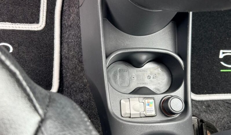 FIAT 500  | FWD (przód) | Manualna | 69 KM | Srebrny full