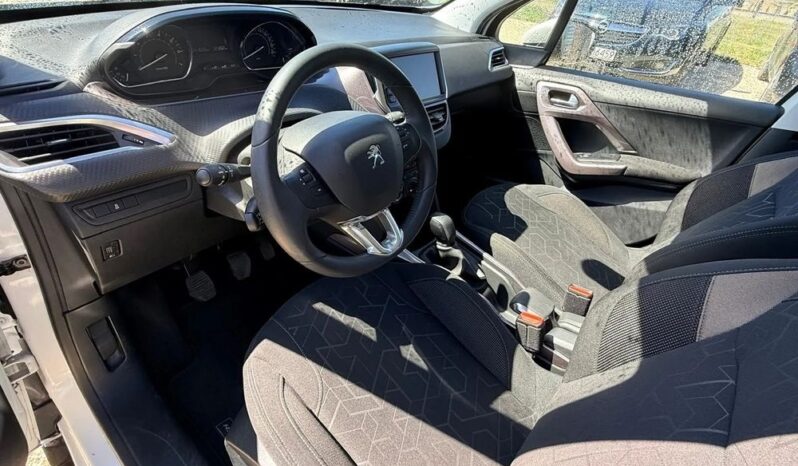 PEUGEOT 2008  | FWD (przód) | Manualna | 82 KM | Biały full