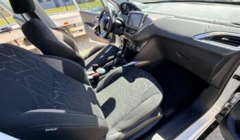 PEUGEOT 2008  | FWD (przód) | Manualna | 82 KM | Biały full