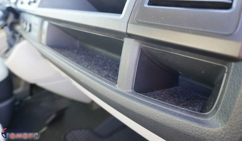 VOLKSWAGEN Transporter | FWD (przód) | Manualna | 150 KM | Szary full