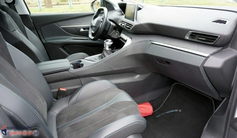 PEUGEOT 5008  | FWD (przód) | Manualna | 130 KM | Biały full