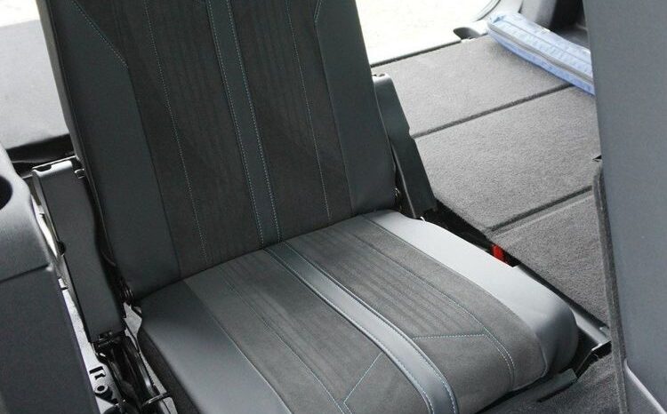 PEUGEOT 5008  | FWD (przód) | Manualna | 130 KM | Biały full