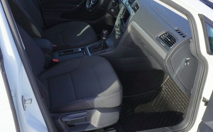 VOLKSWAGEN Golf  | FWD (przód) | Manualna | 125 KM | Biały full