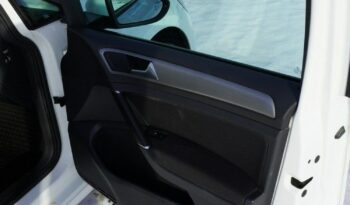 VOLKSWAGEN Golf  | FWD (przód) | Manualna | 125 KM | Biały full